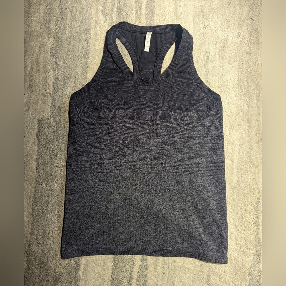 Athleta Top, Size Large